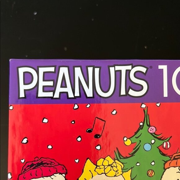 Peanuts 100-Piece Puzzle - Colorful Christmas Design - Picture 2 of 4